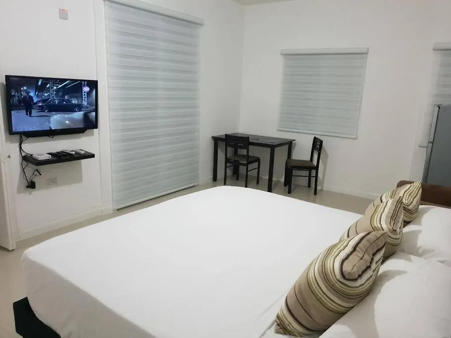 Harloe'S Place Apartment Kingston 0*,